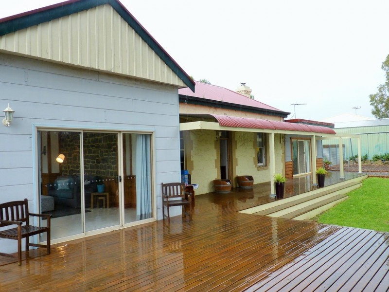 42 PRIDMORE AVENUE, Mclaren Vale SA 5171