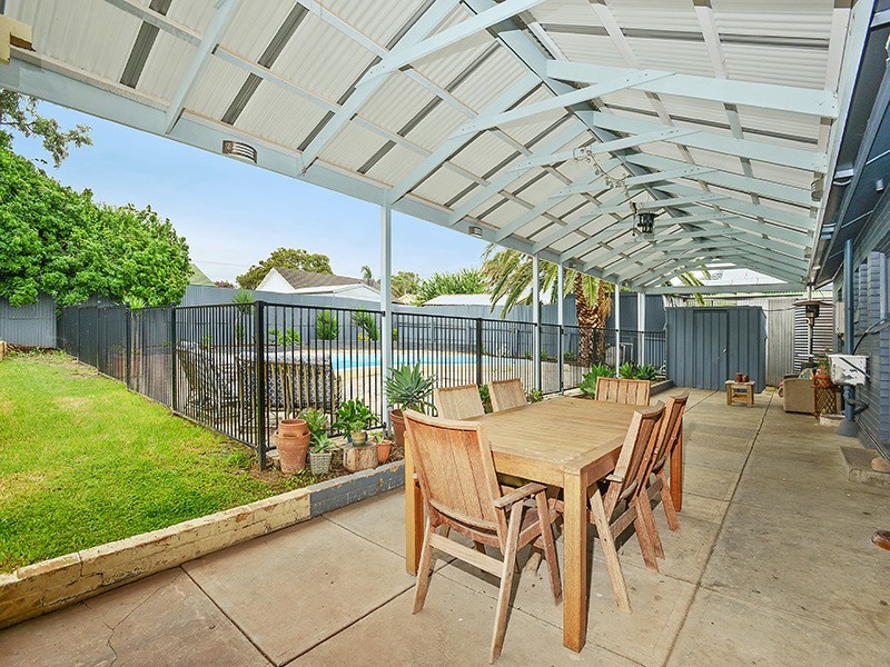 33 Selway Terrace, O’sullivan Beach SA 5166