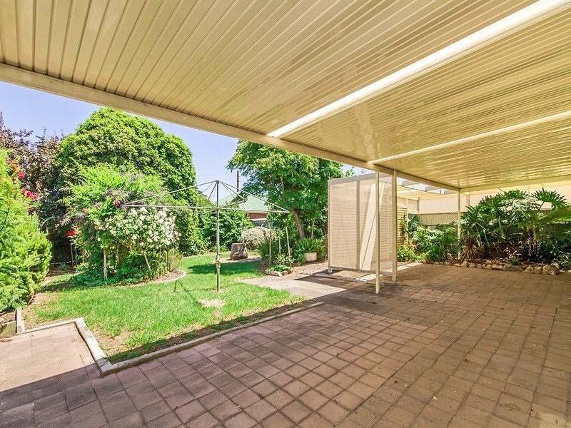37 Capeview Crescent, Hackham SA 5163