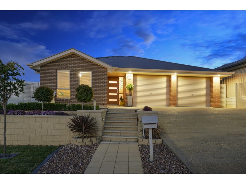 33 Byron Bay Boulevard, Seaford Rise SA 5169