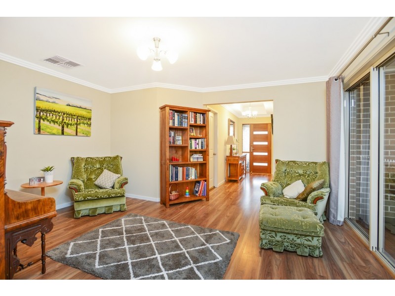 33 Byron Bay Boulevard, Seaford Rise SA 5169