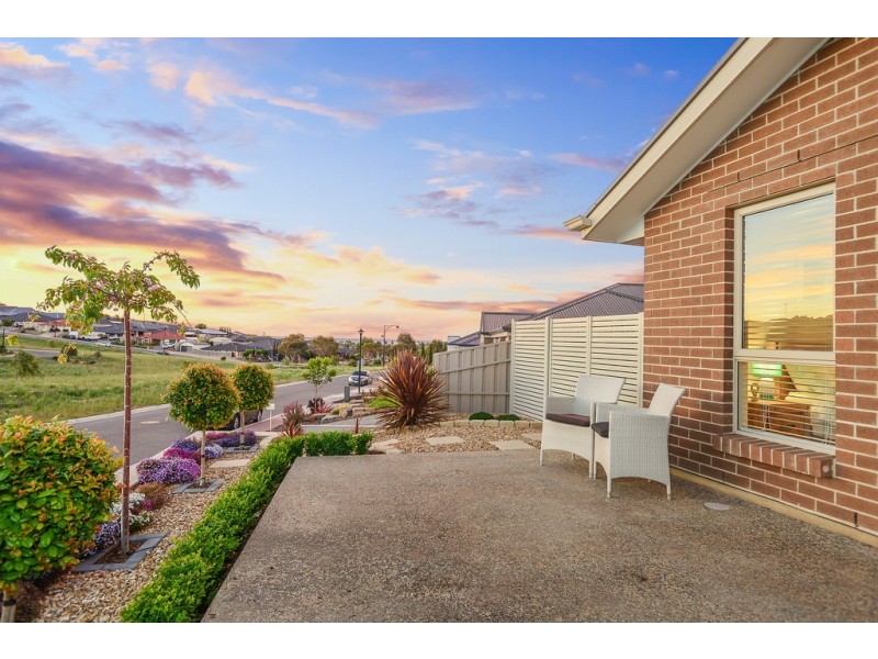 33 Byron Bay Boulevard, Seaford Rise SA 5169