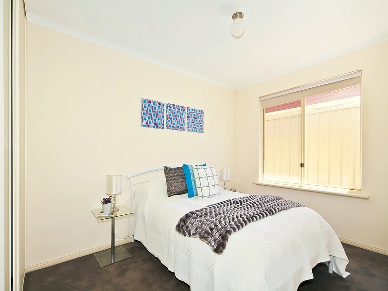 32 Pridham Boulevard, Aldinga Beach SA 5173