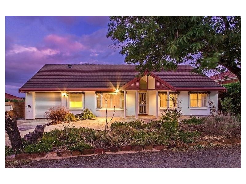 16 Chapman Avenue, Mclaren Vale SA 5171