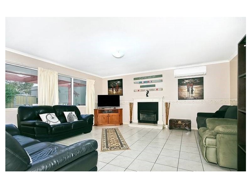 16 Chapman Avenue, Mclaren Vale SA 5171