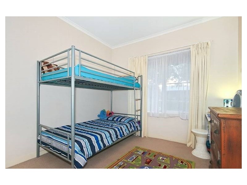 16 Chapman Avenue, Mclaren Vale SA 5171