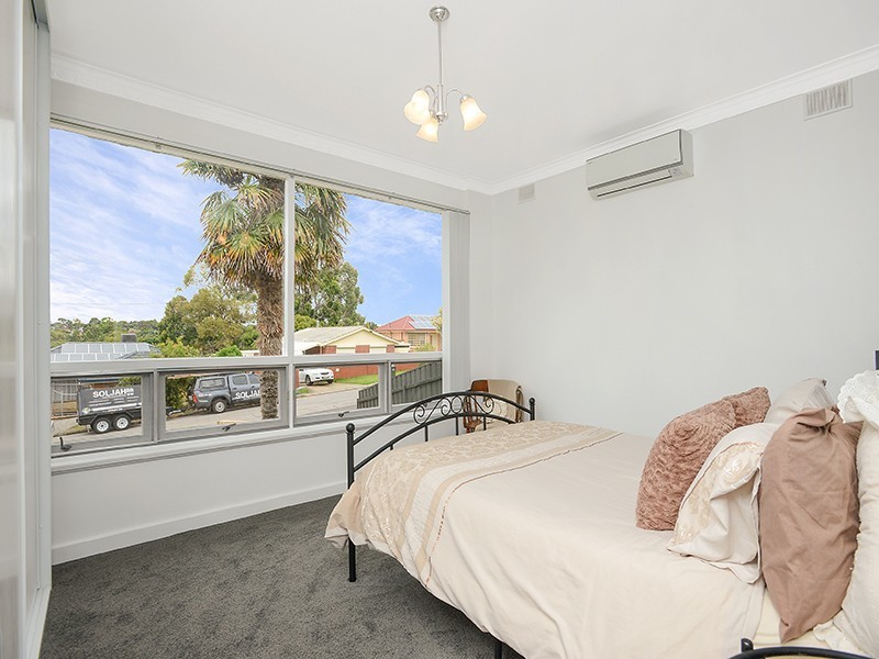 11 Saphire Road, Morphett Vale SA 5162