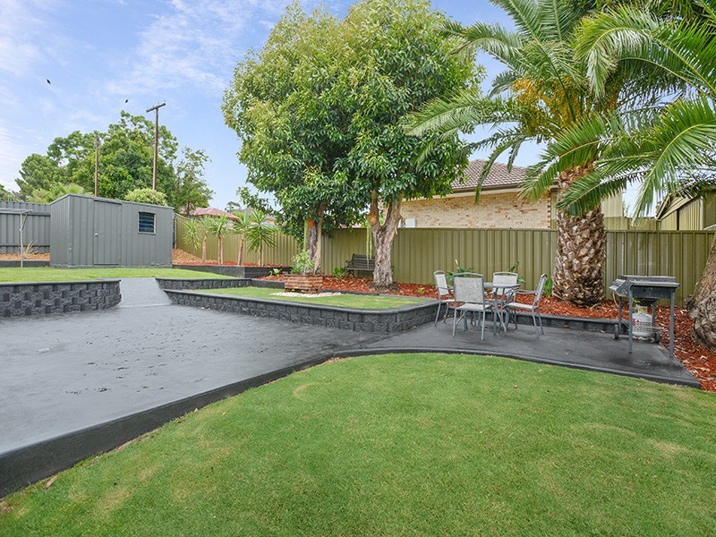 11 Saphire Road, Morphett Vale SA 5162