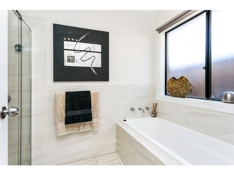 34 Telegraph Road, Seaford Meadows SA 5169