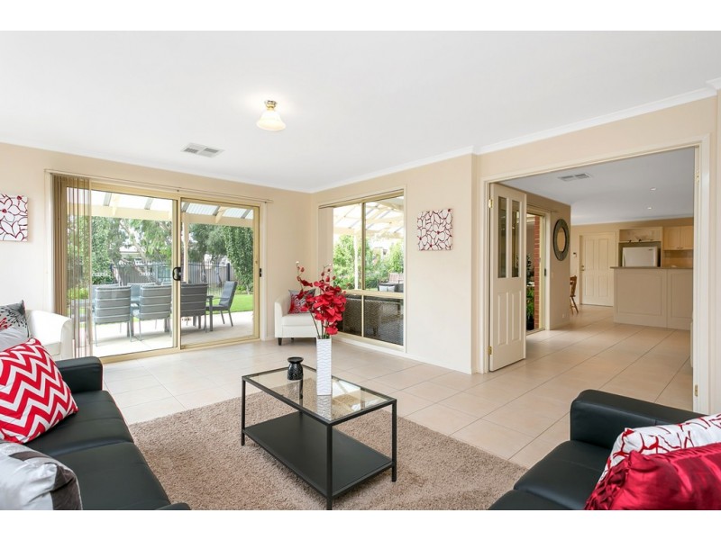 4 Coach Court, Willunga SA 5172