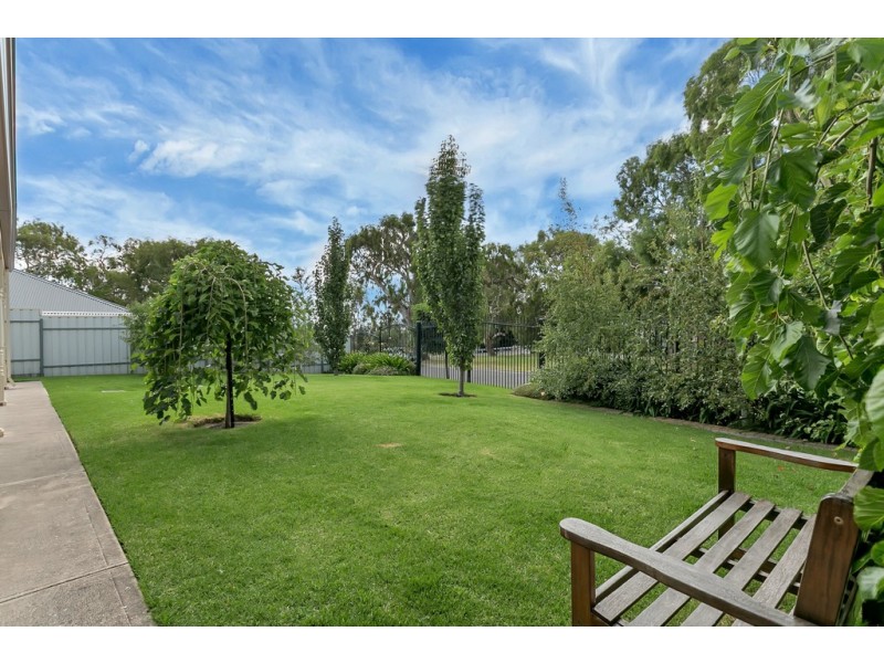 4 Coach Court, Willunga SA 5172