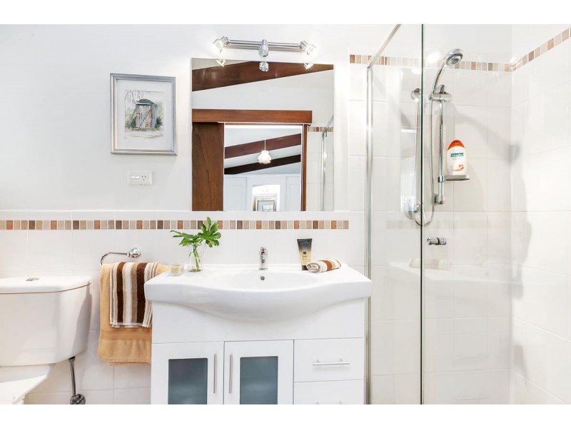 5 Malvern Court, Aberfoyle Park SA 5159