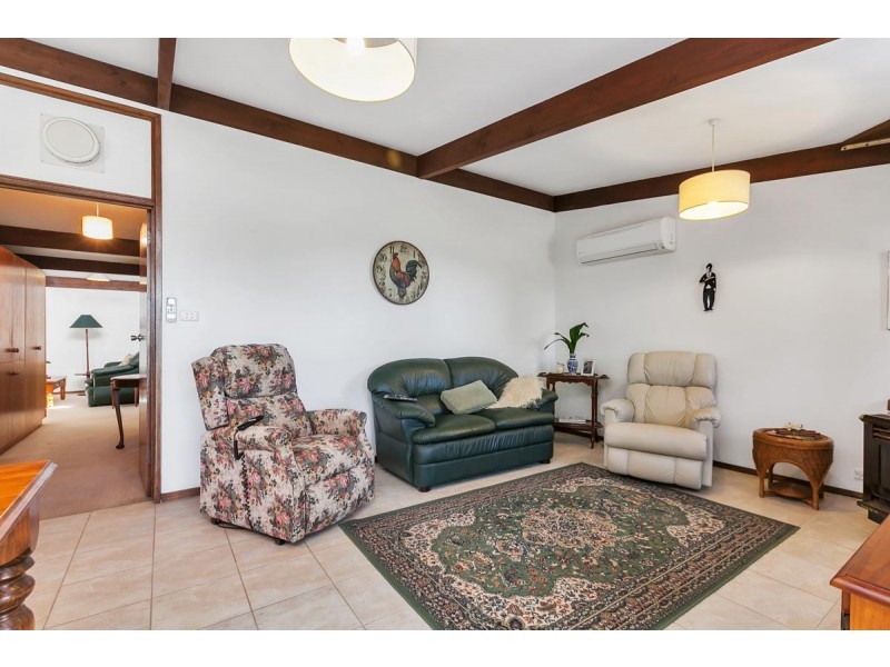 5 Malvern Court, Aberfoyle Park SA 5159