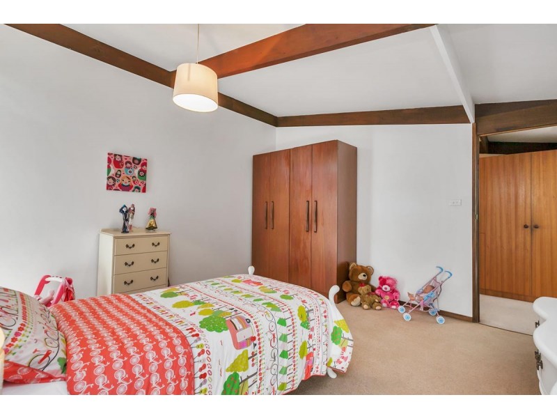 5 Malvern Court, Aberfoyle Park SA 5159