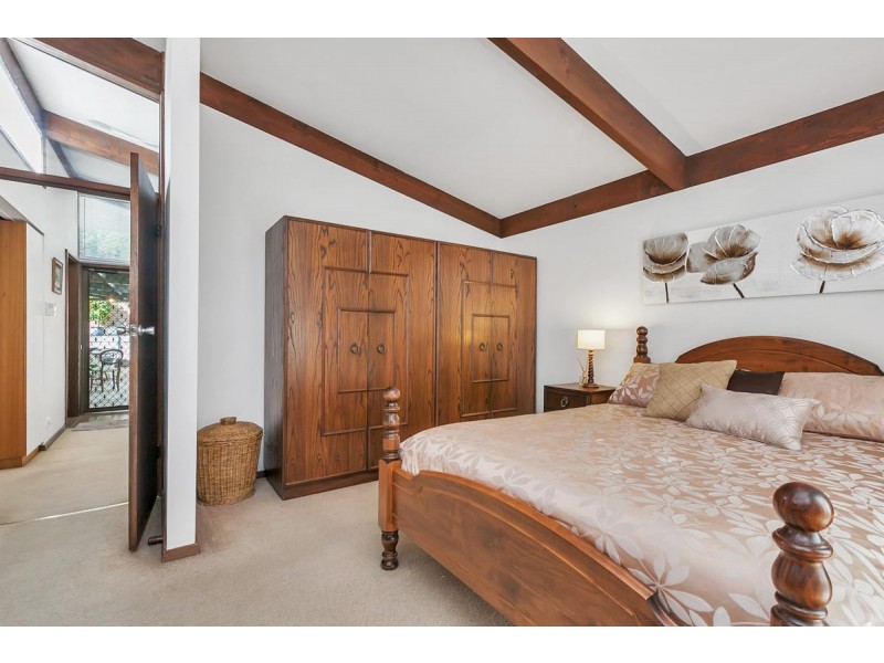 5 Malvern Court, Aberfoyle Park SA 5159