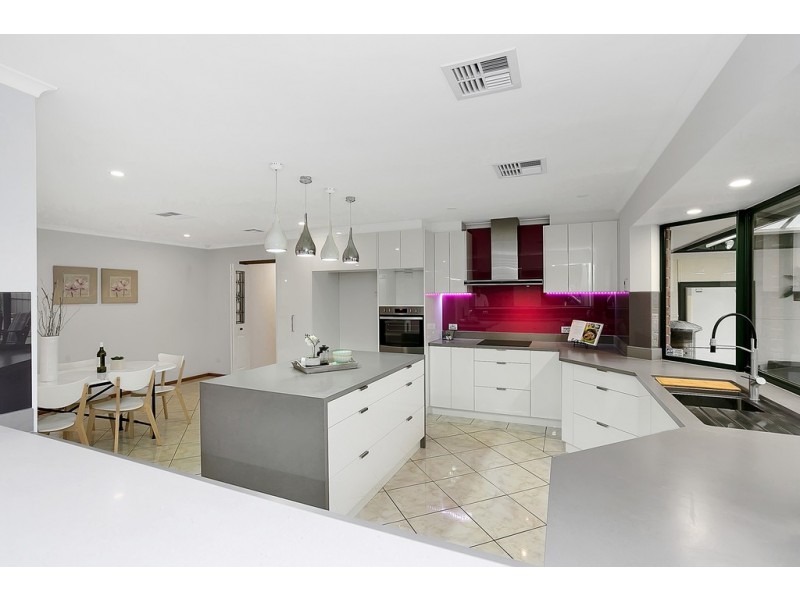 10 Ballast Close, Seaford Rise SA 5169