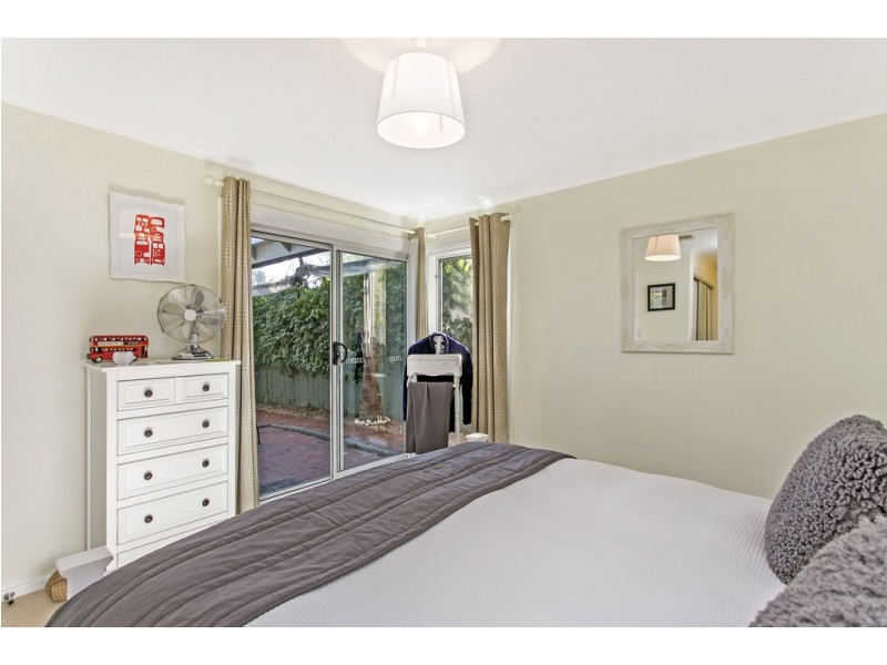 6 Malvern Court, Aberfoyle Park SA 5159