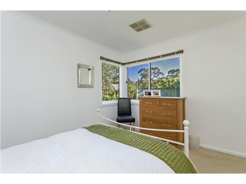 6 Malvern Court, Aberfoyle Park SA 5159