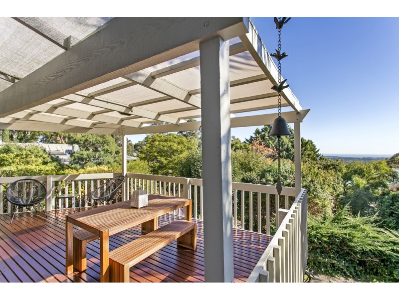 6 Malvern Court, Aberfoyle Park SA 5159