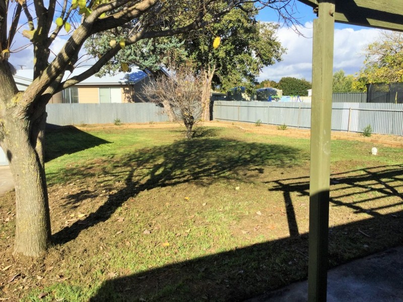 6 Atkinson Crescent, Aldinga Beach SA 5173