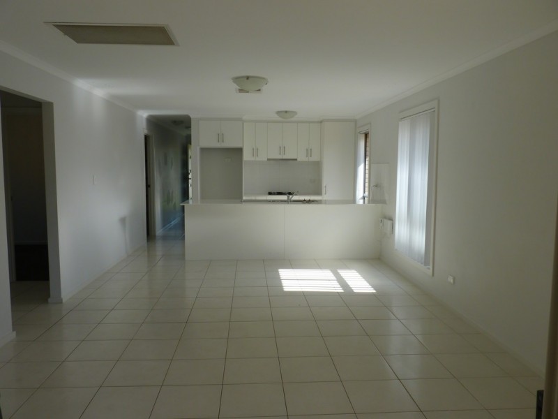 22 Yarr Crescent, Seaford Meadows SA 5169