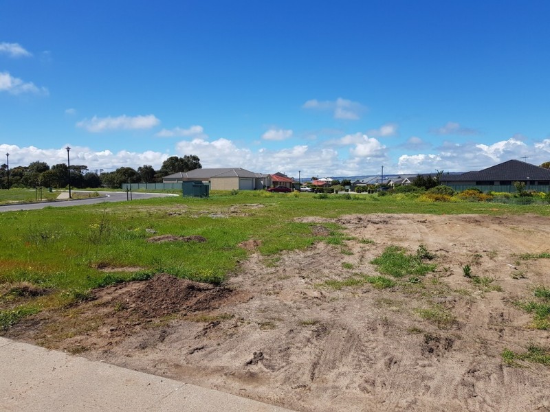 48 Sapphire Way, Aldinga Beach SA 5173