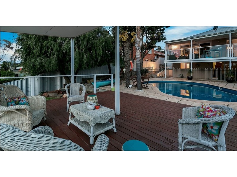 19 MARINE AVENUE, Hallett Cove SA 5158