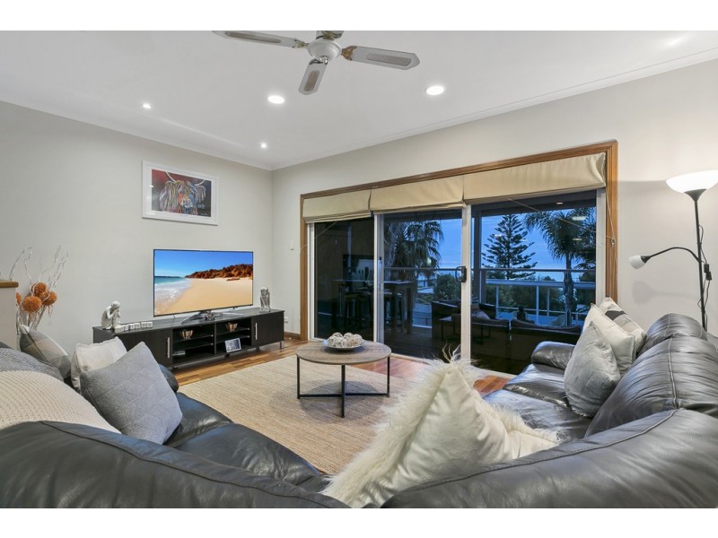 19 MARINE AVENUE, Hallett Cove SA 5158