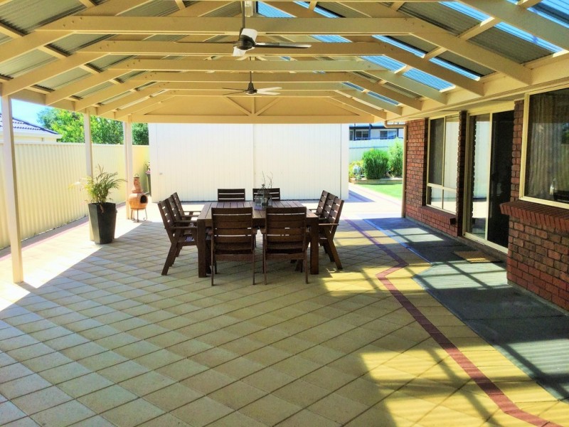 6 Paula Court, Mclaren Flat SA 5171