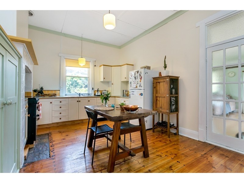 10 Field St, Mclaren Vale SA 5171