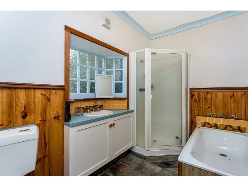 10 Field St, Mclaren Vale SA 5171