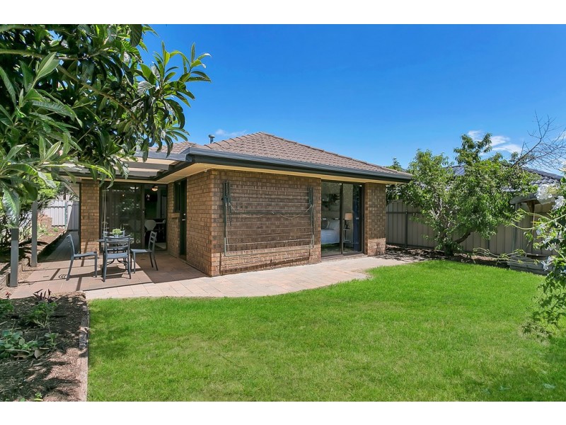 21 Whitestone Crescent, Seaford Rise SA 5169