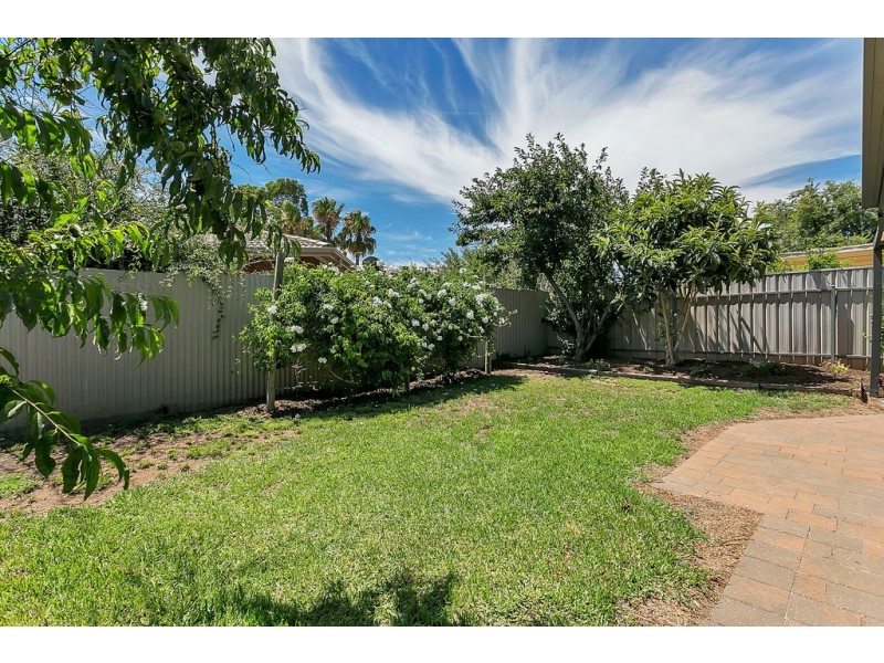 21 Whitestone Crescent, Seaford Rise SA 5169