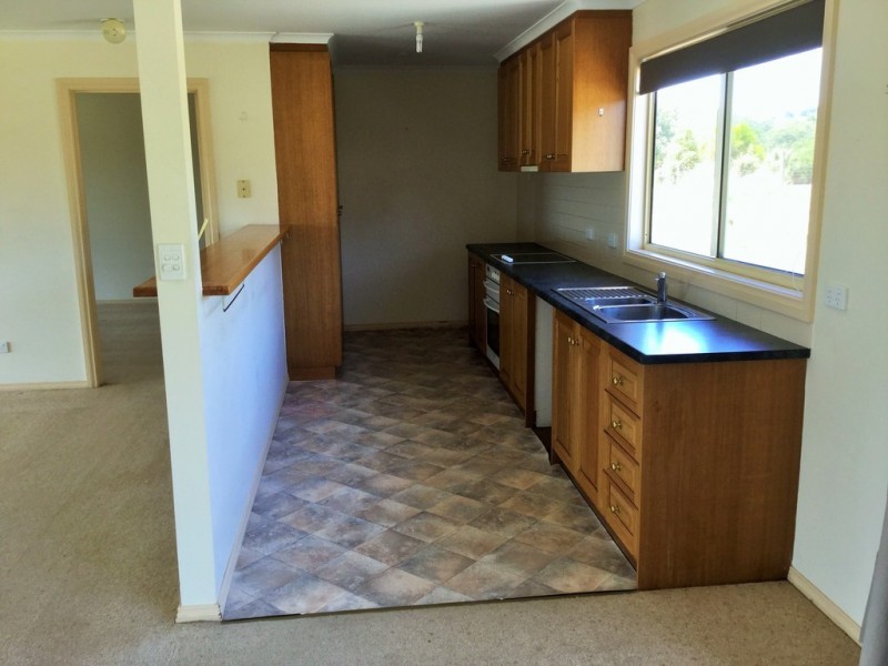 31 Mount Cone Road, Mount Compass SA 5210