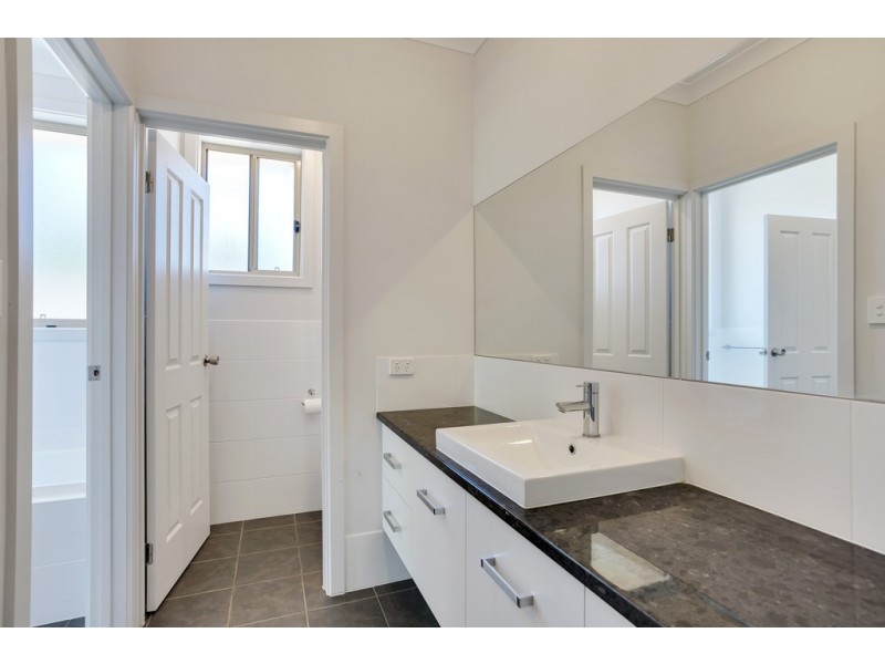 14 Middleton Road, Largs North SA 5016