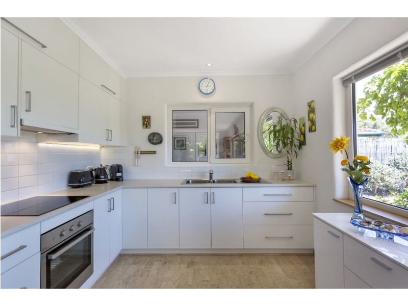 17 Seabreeze Crescent, Maslin Beach SA 5170