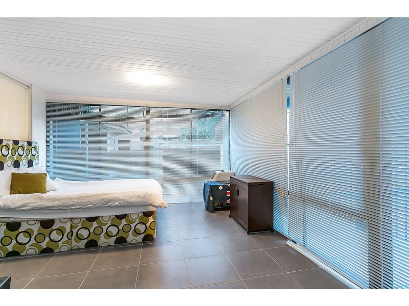 12 Corpe Avenue, Port Noarlunga SA 5167