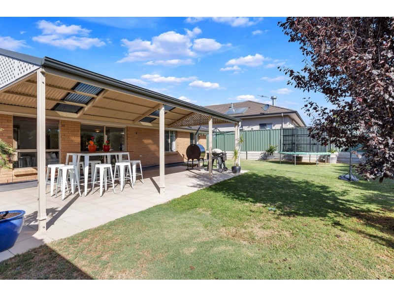 11 Summer Street, Mclaren Flat SA 5171