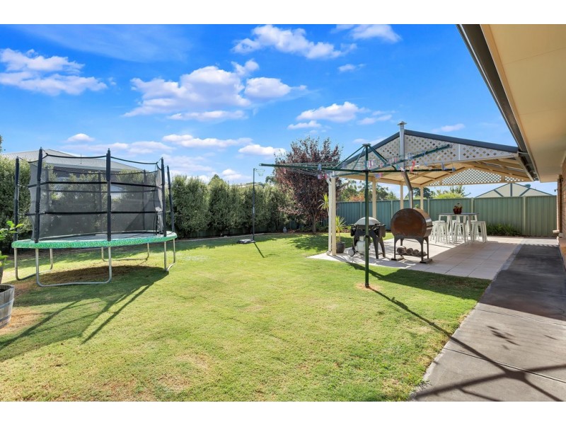 11 Summer Street, Mclaren Flat SA 5171