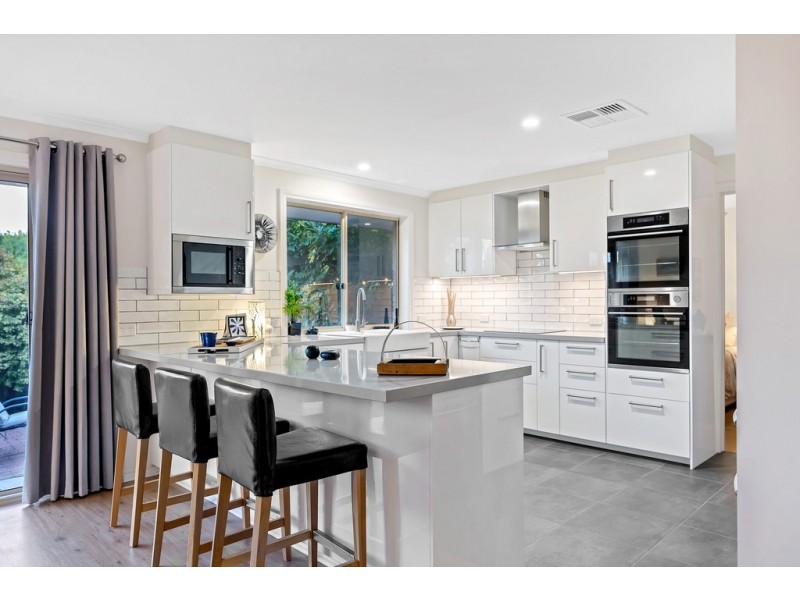 1 HUNT STREET, Port Willunga SA 5173