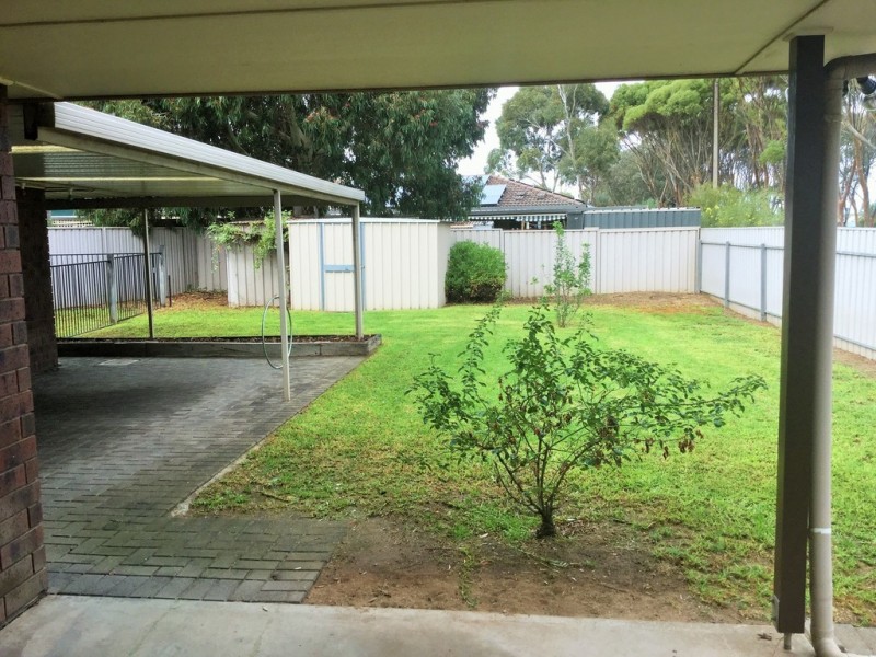 25 Sandpiper Avenue, Seaford Rise SA 5169