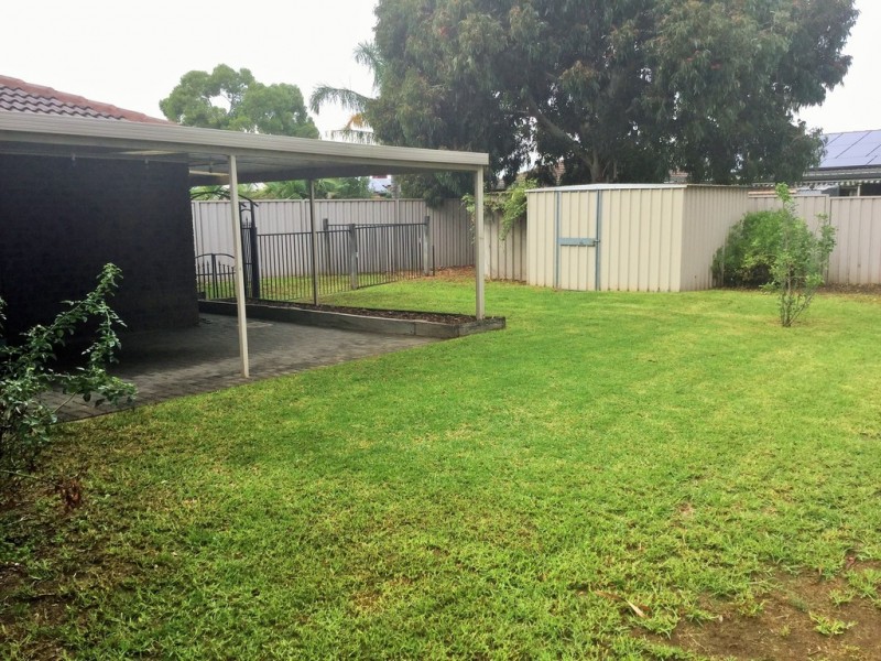 25 Sandpiper Avenue, Seaford Rise SA 5169