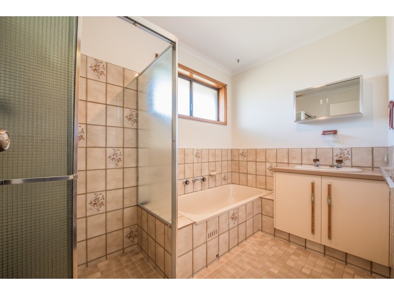 36 St Nicholas Avenue, Port Willunga SA 5173