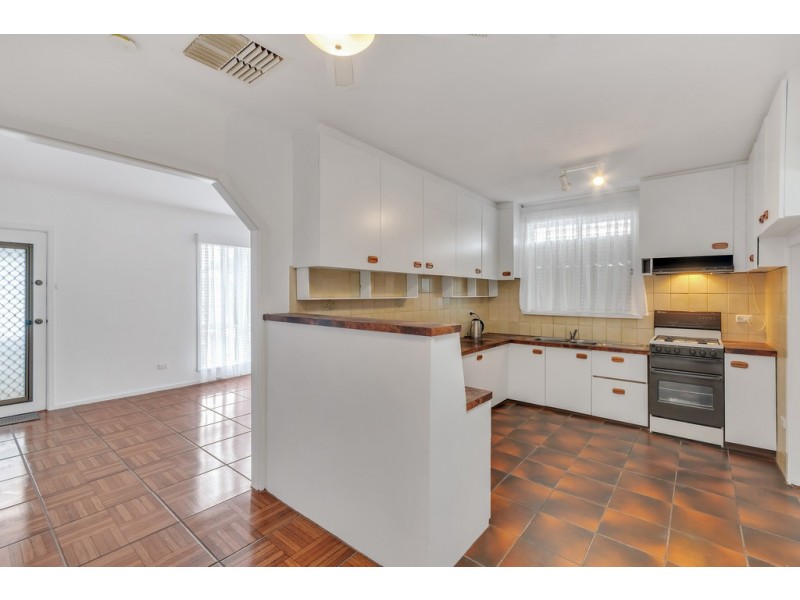 16 Archer Street, Christies Beach SA 5165