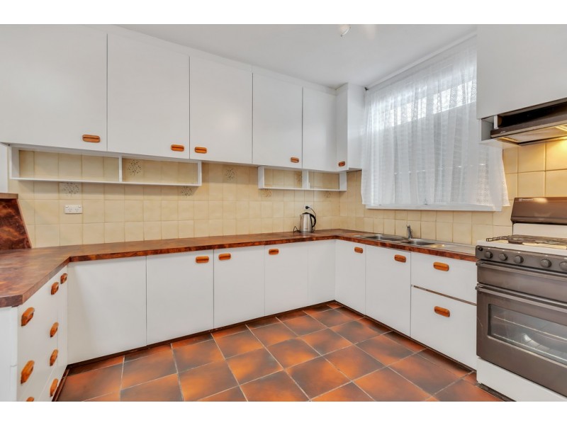 16 Archer Street, Christies Beach SA 5165