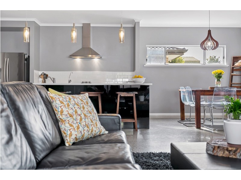 1 Pilot Crescent, Seaford SA 5169