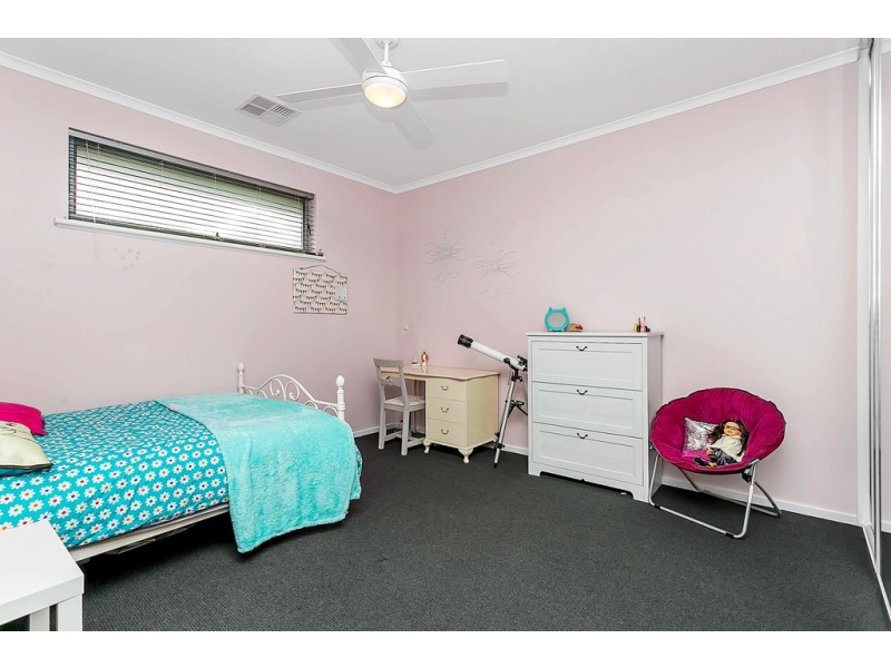 1 Pilot Crescent, Seaford SA 5169