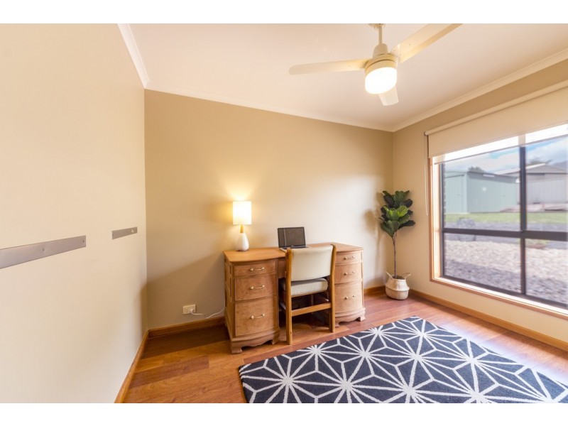 70 Spriggs Road, Onkaparinga Hills SA 5163