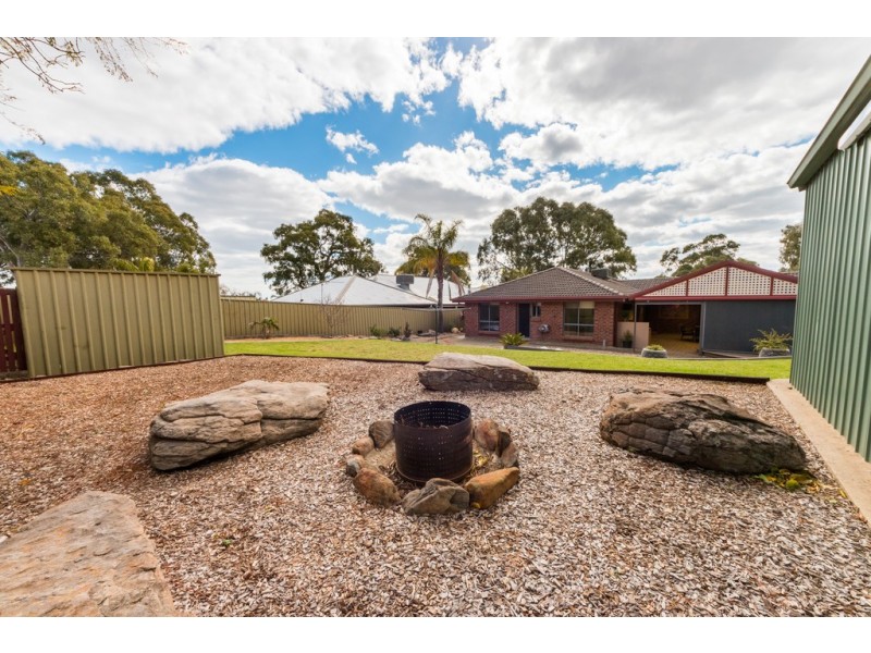 70 Spriggs Road, Onkaparinga Hills SA 5163