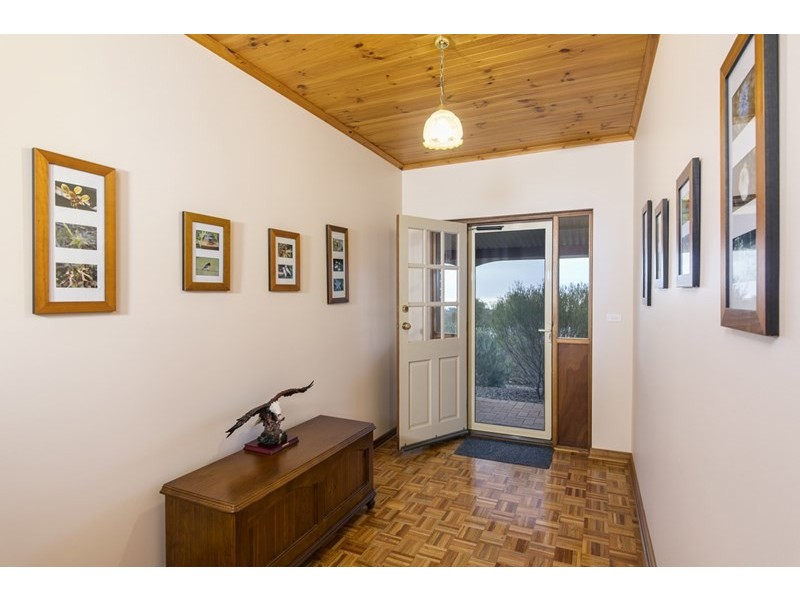 2 Hewett Close, Normanville SA 5204